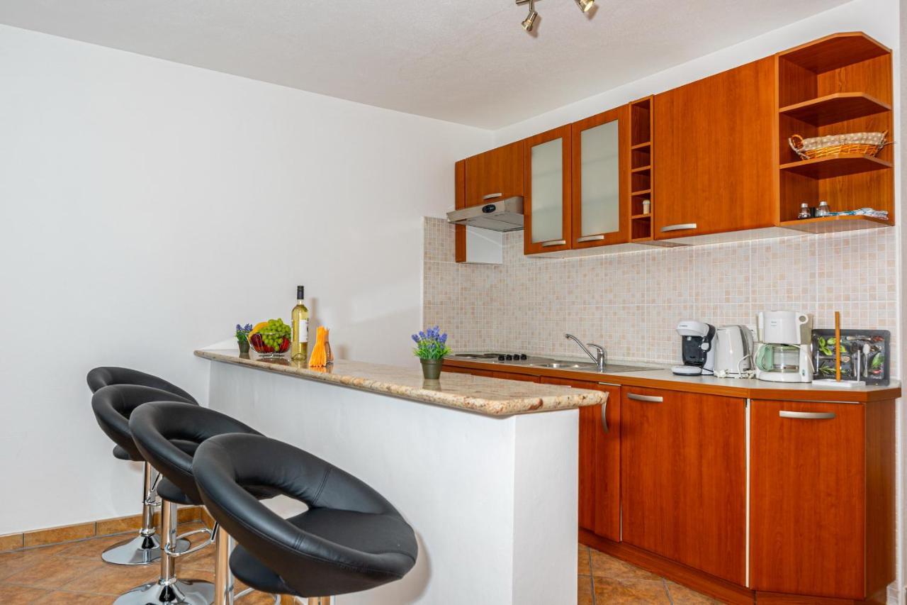 Apartments Lacic 2 Crikvenica Eksteriør billede