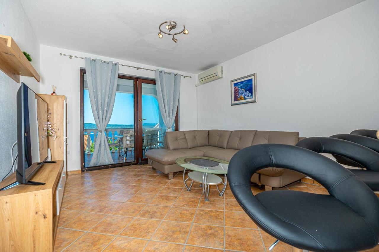 Apartments Lacic 2 Crikvenica Eksteriør billede