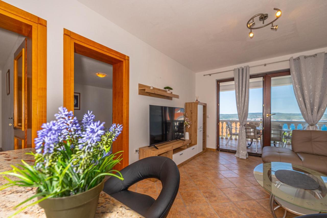 Apartments Lacic 2 Crikvenica Eksteriør billede