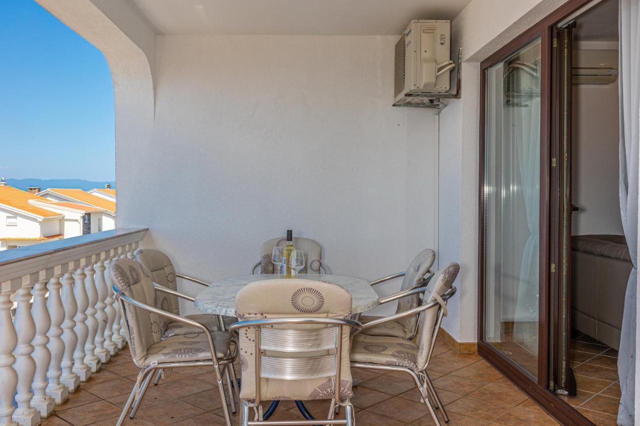 Apartments Lacic 2 Crikvenica Eksteriør billede